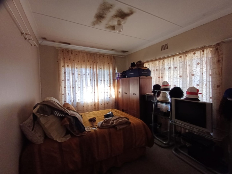 10 Bedroom Property for Sale in Orkney North West